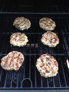 I feel like I'm really getting a hang of this grilling thannggg, check out those sweet grill marks lol